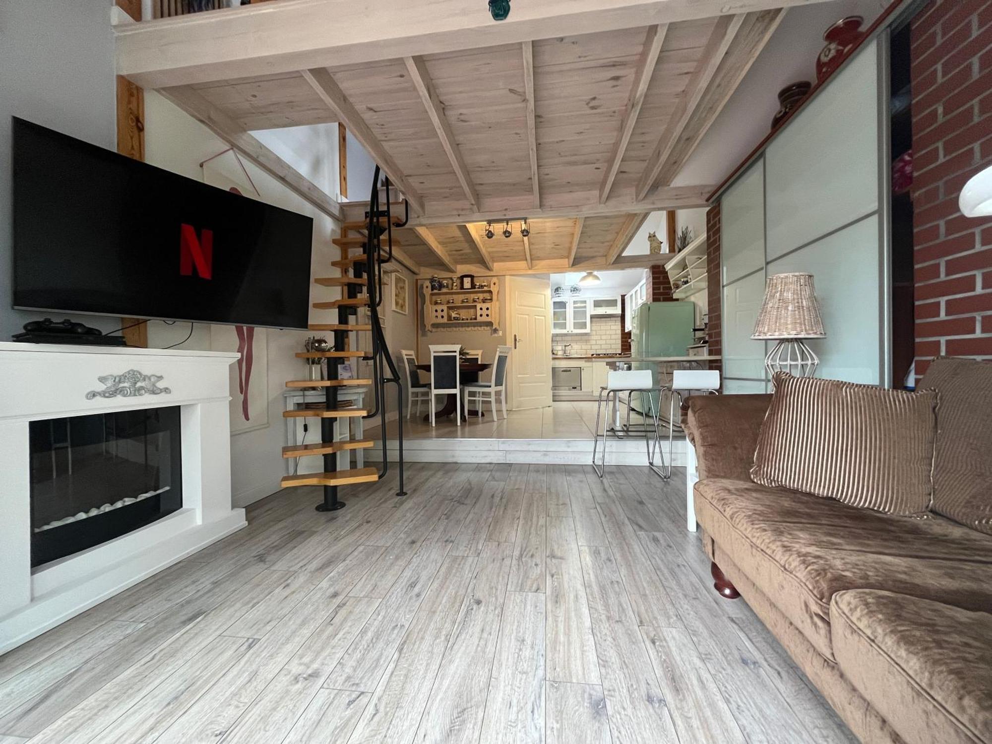Domek Z Netflixem I Konsola Ps4, Bezplatny Parking 什切青 外观 照片